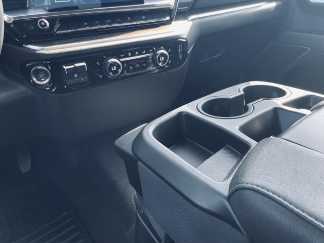 used 2025 Chevrolet Silverado 1500 car, priced at $43,975