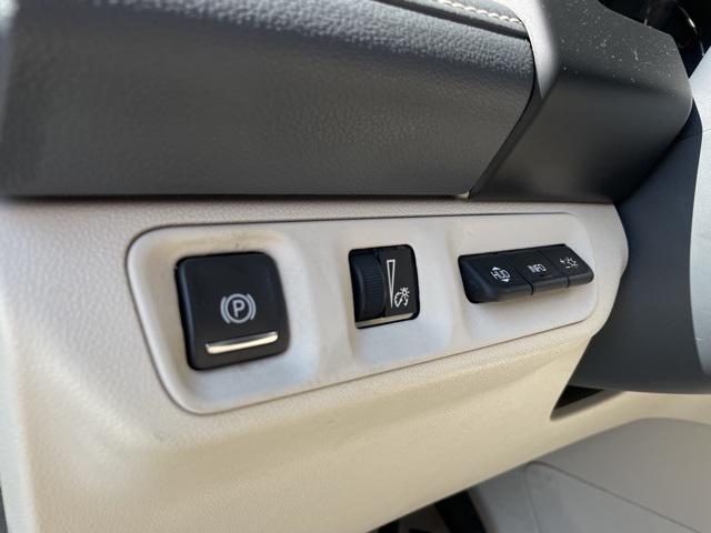 used 2023 GMC Acadia car, priced at $36,985