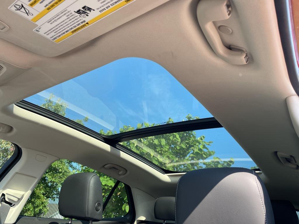 used 2021 Buick Envision car, priced at $22,498