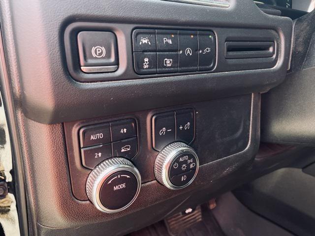 used 2022 GMC Yukon car, priced at $47,325