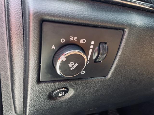 used 2015 Jeep Grand Cherokee car, priced at $33,000