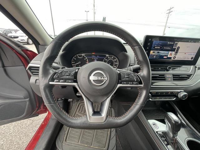 used 2023 Nissan Altima car, priced at $21,744