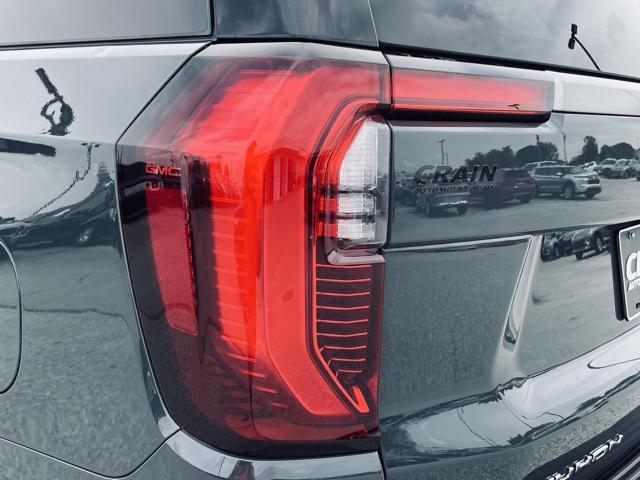 used 2025 GMC Yukon XL car, priced at $91,498