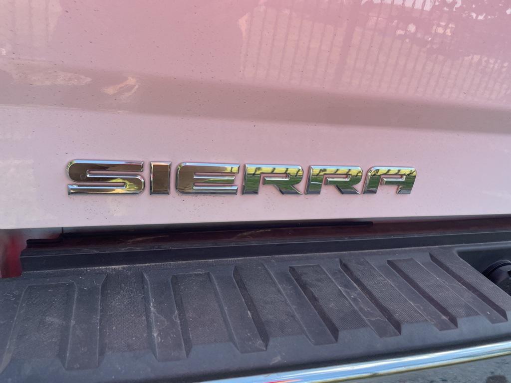 used 2017 GMC Sierra 1500 car, priced at $27,917