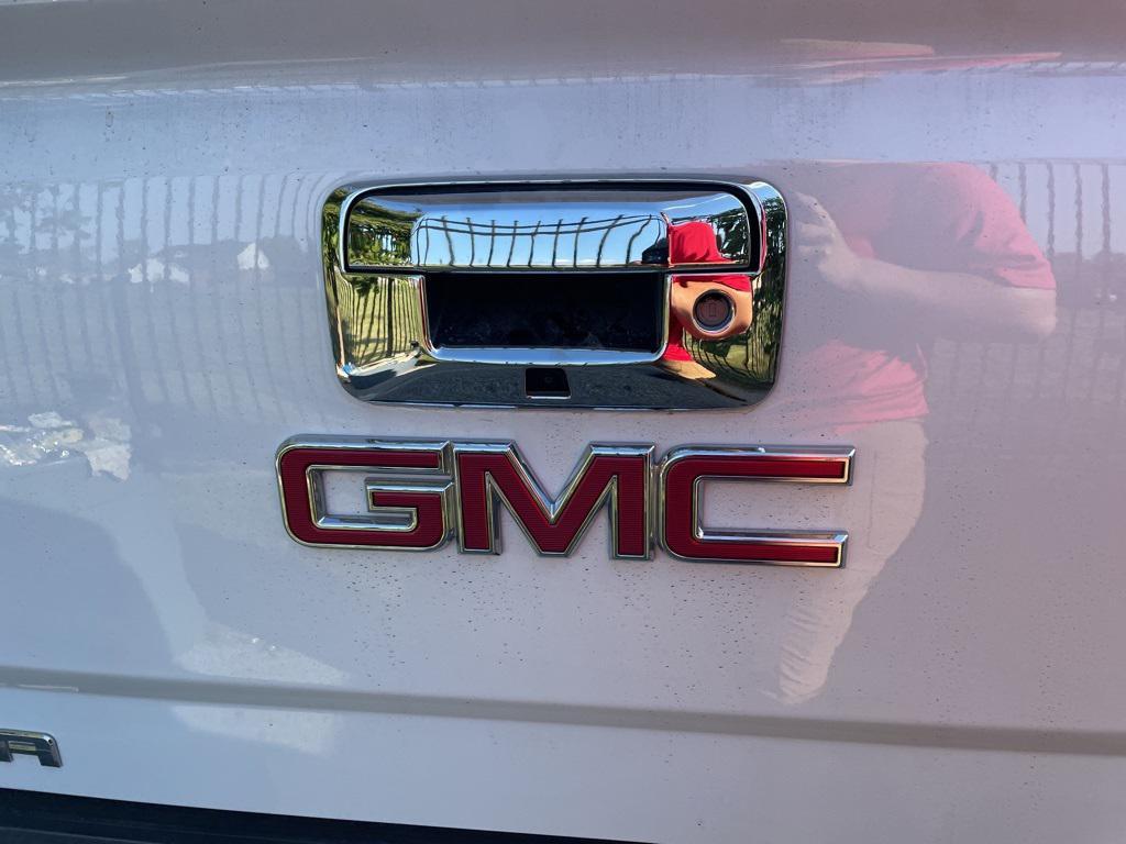 used 2017 GMC Sierra 1500 car, priced at $27,917