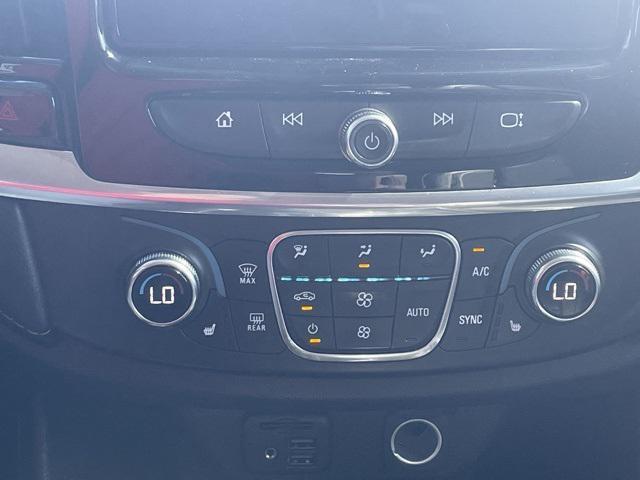 used 2020 Chevrolet Traverse car, priced at $23,370