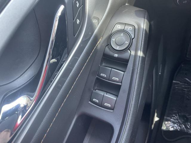 used 2020 Chevrolet Traverse car, priced at $23,370