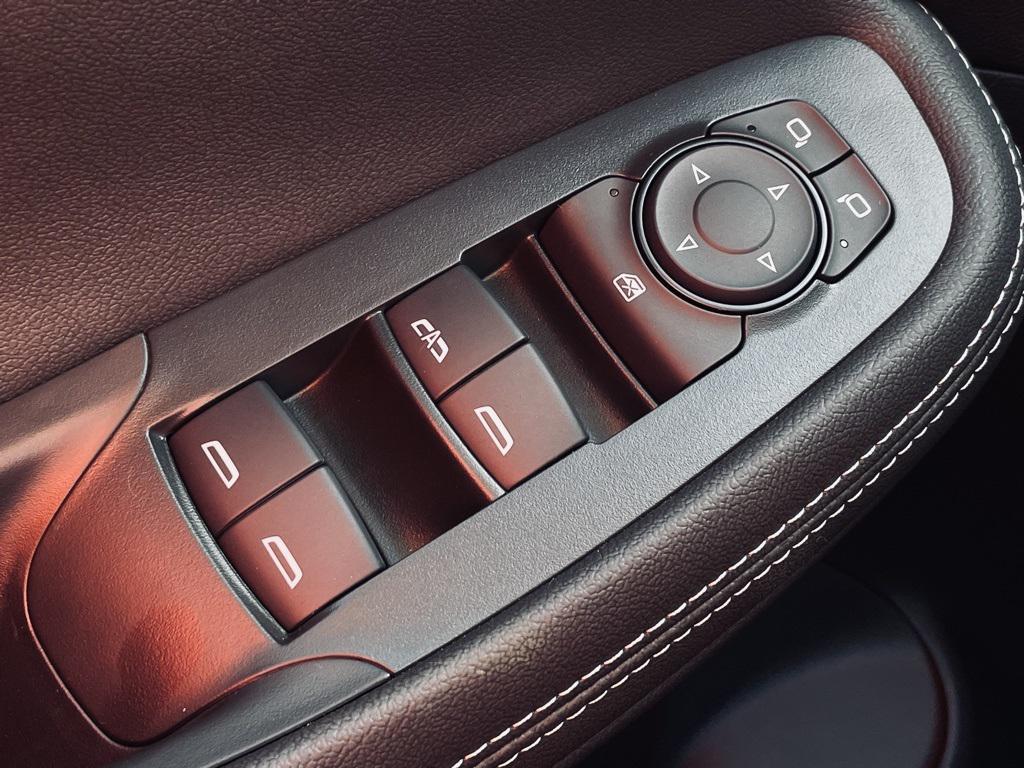 new 2026 Buick Encore GX car, priced at $24,015