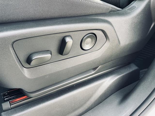 new 2026 GMC Sierra 1500 car, priced at $52,680