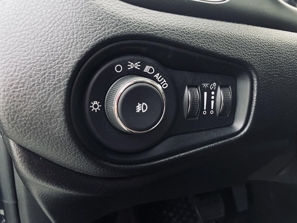 used 2023 Jeep Renegade car, priced at $22,748