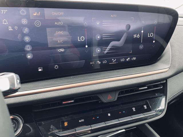new 2025 Buick Envision car, priced at $39,490