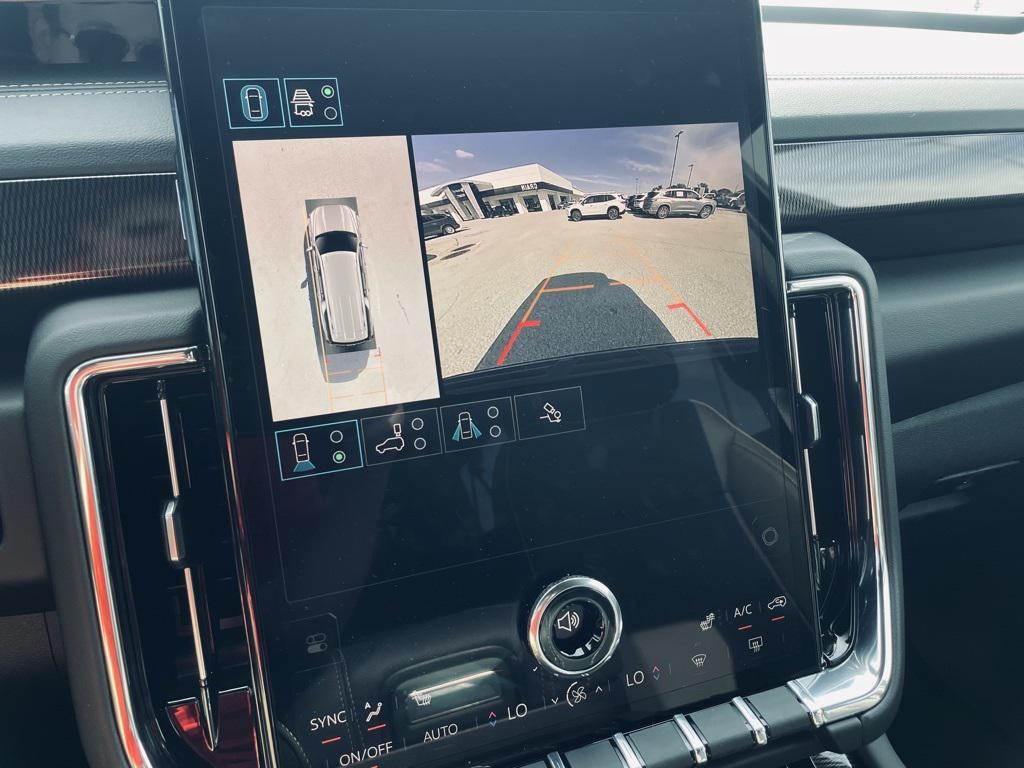 new 2025 GMC Yukon XL car, priced at $73,546