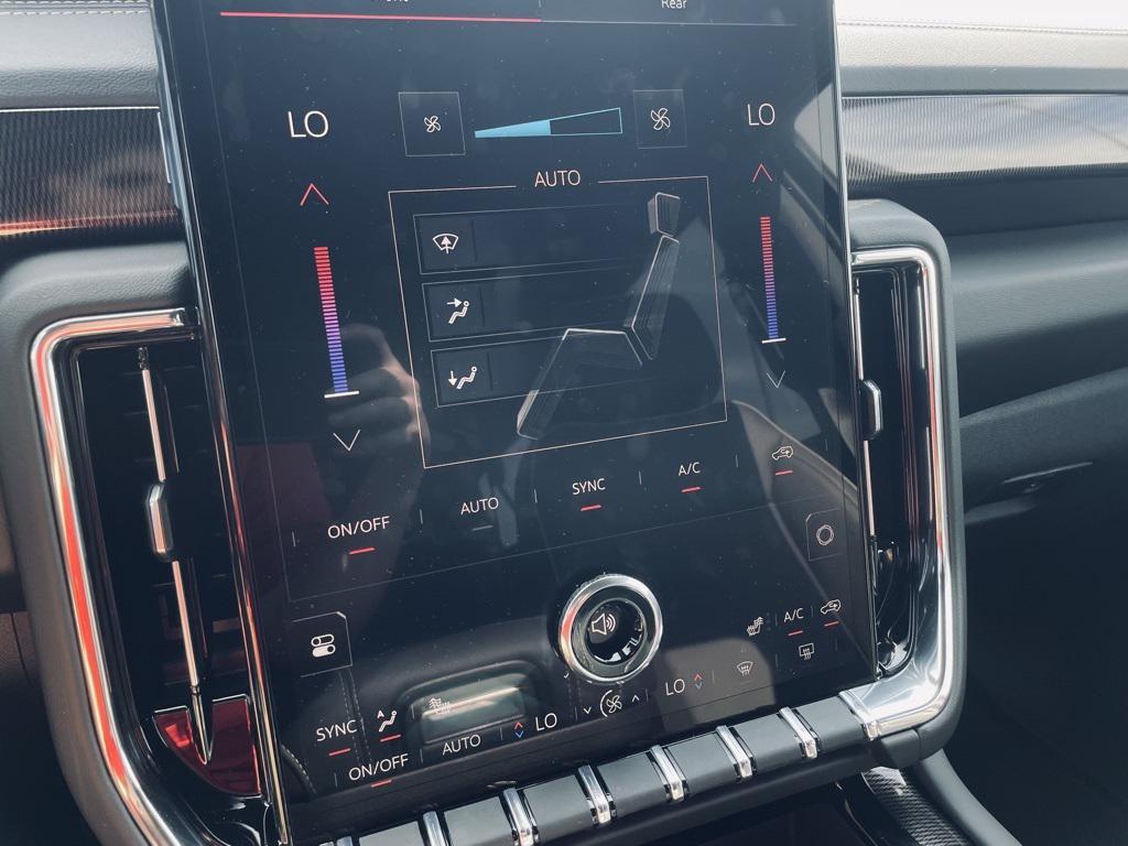 new 2025 GMC Yukon XL car, priced at $73,546