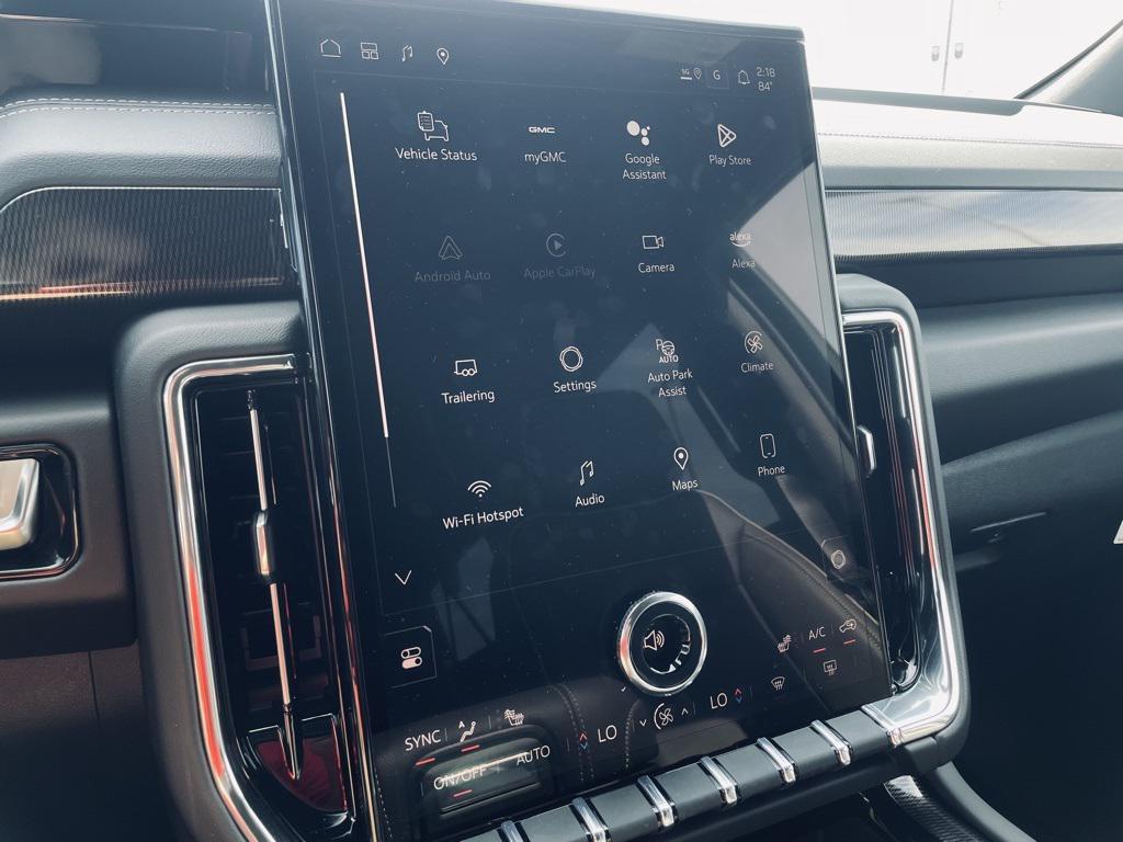 new 2025 GMC Yukon XL car, priced at $73,546