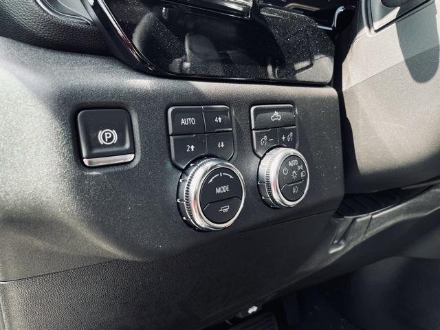 new 2025 GMC Sierra 1500 car, priced at $47,725