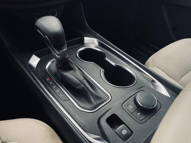 used 2022 Chevrolet Traverse car, priced at $22,725