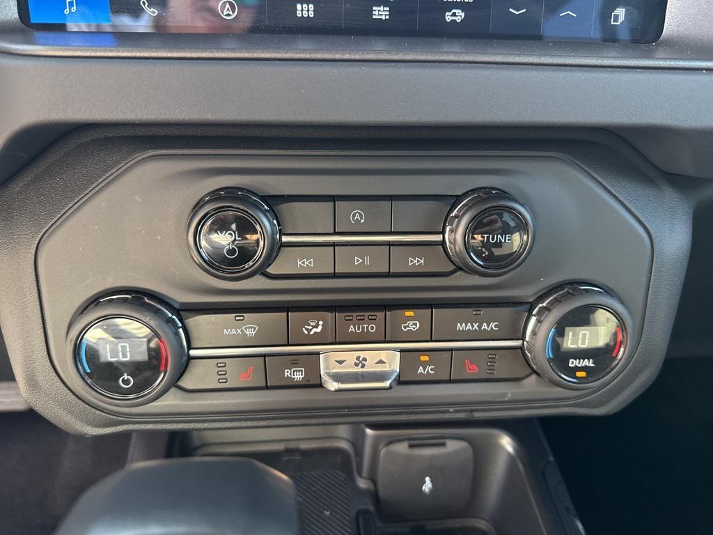 used 2025 Ford Bronco car, priced at $40,875