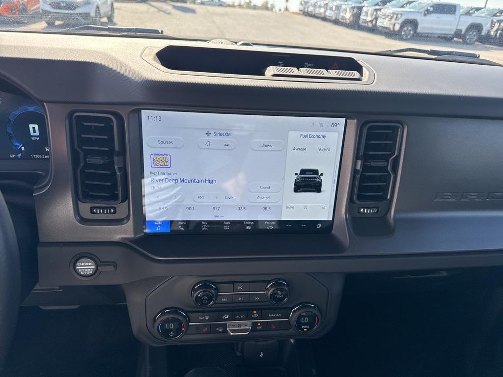 used 2025 Ford Bronco car, priced at $40,875