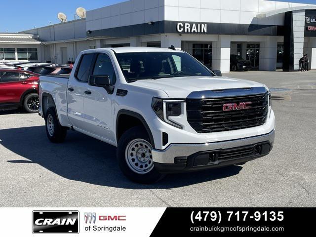 new 2025 GMC Sierra 1500 car, priced at $42,030