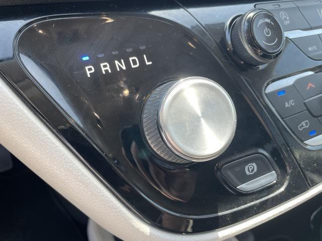 used 2022 Chrysler Pacifica car, priced at $22,879