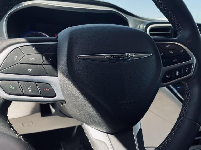 used 2022 Chrysler Pacifica car, priced at $20,964