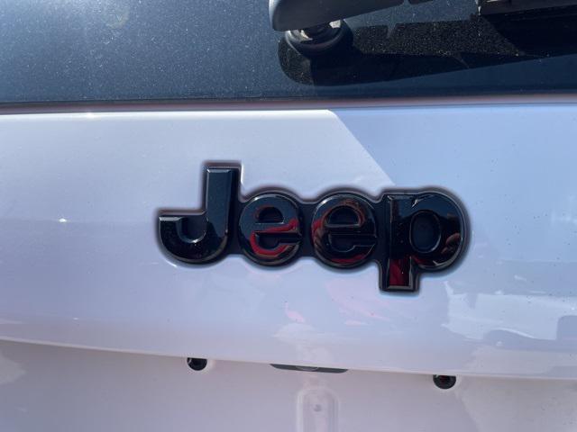 used 2023 Jeep Cherokee car, priced at $22,850