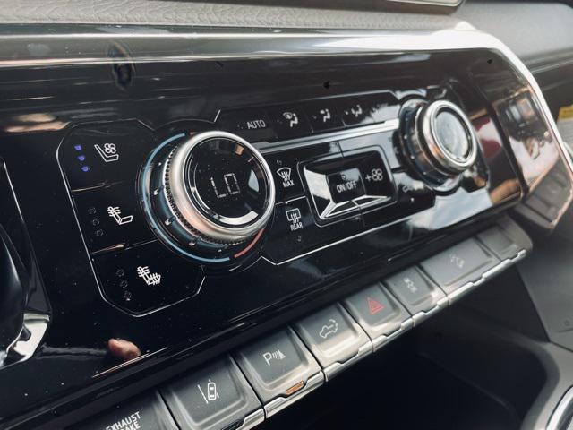new 2025 GMC Sierra 2500 car, priced at $83,918