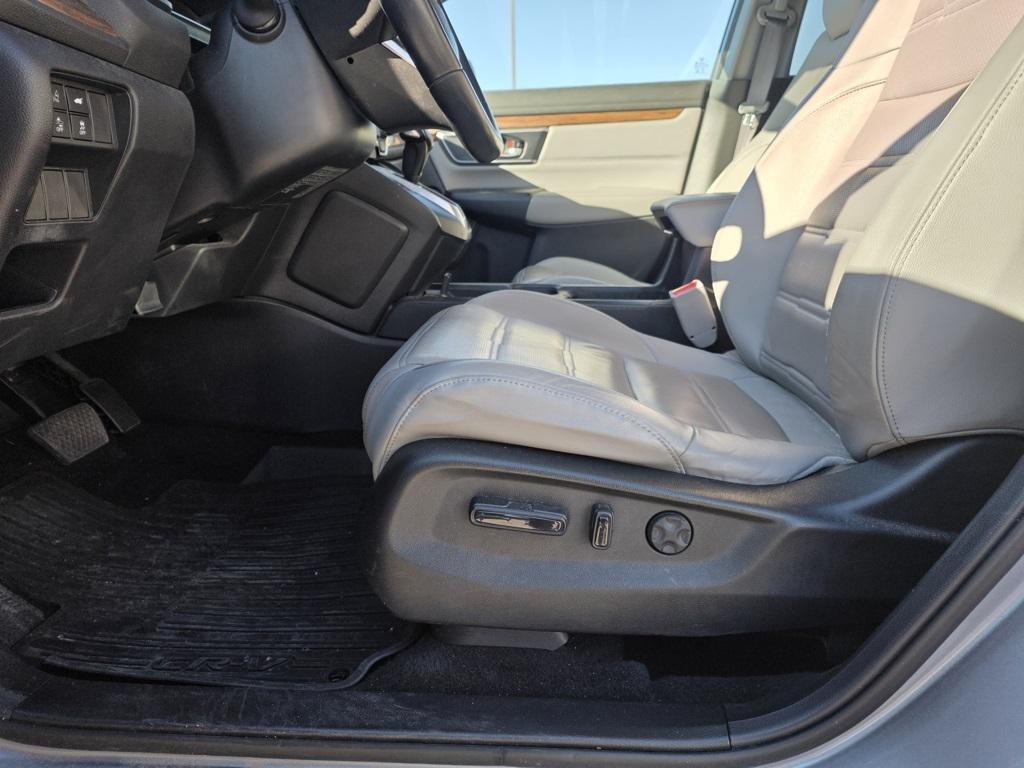 used 2018 Honda CR-V car, priced at $21,548