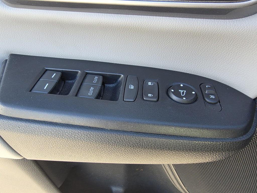 used 2018 Honda CR-V car, priced at $21,548