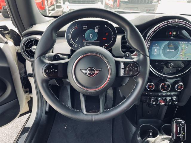 used 2022 MINI Hardtop car, priced at $23,750