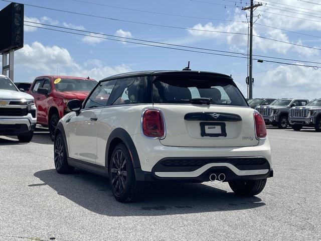 used 2022 MINI Hardtop car, priced at $23,750