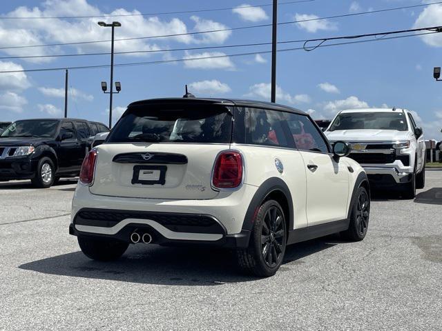 used 2022 MINI Hardtop car, priced at $23,750