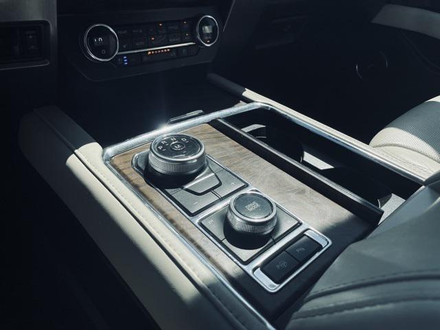 used 2020 Ford Expedition Max car, priced at $35,000