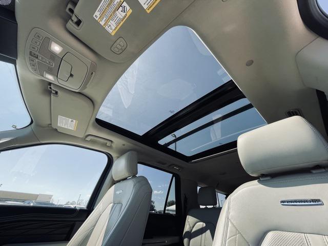 used 2020 Ford Expedition Max car, priced at $35,000