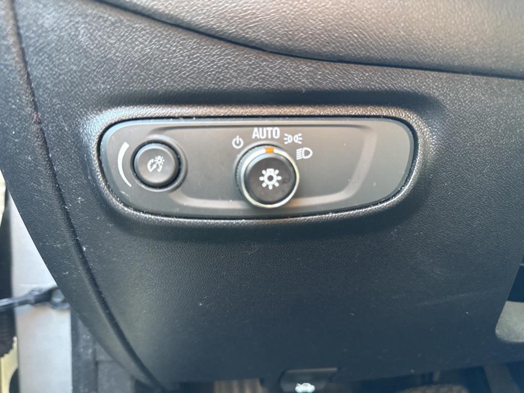 used 2019 Chevrolet Equinox car, priced at $14,444