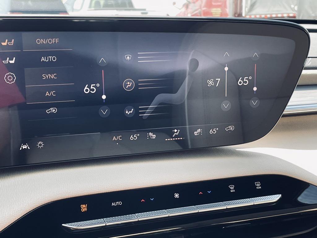 new 2026 Buick Enclave car, priced at $50,350