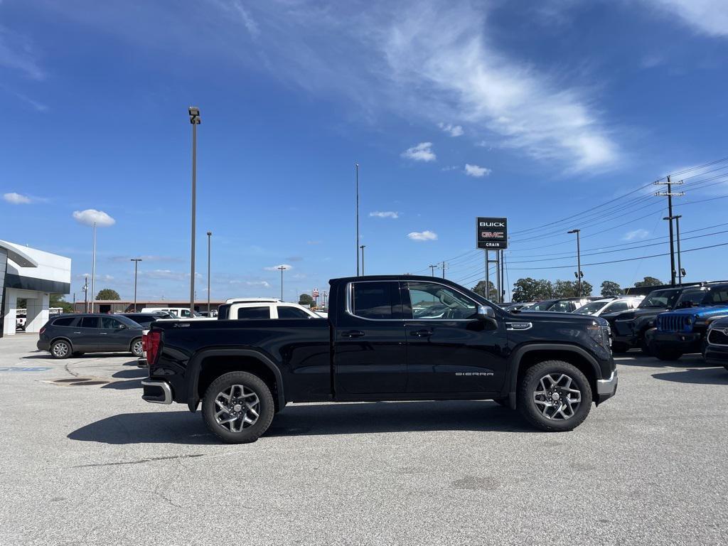 new 2026 GMC Sierra 1500 car, priced at $48,025