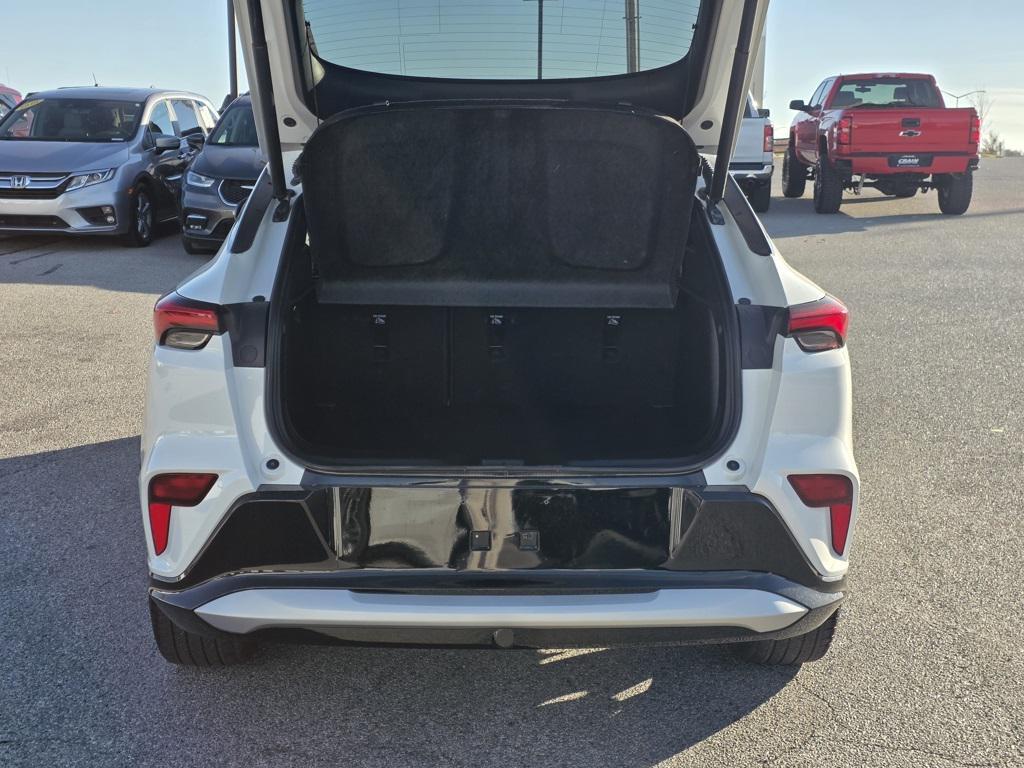 used 2024 Buick Envista car, priced at $26,324