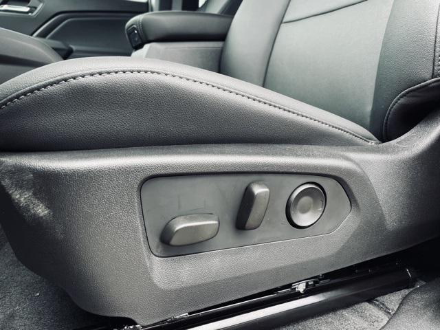 new 2025 GMC Canyon car, priced at $46,482