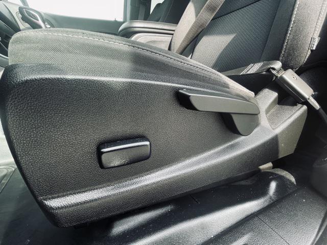used 2022 Chevrolet Colorado car, priced at $19,870