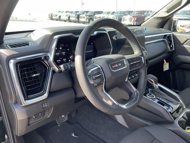 new 2025 GMC Canyon car, priced at $44,704