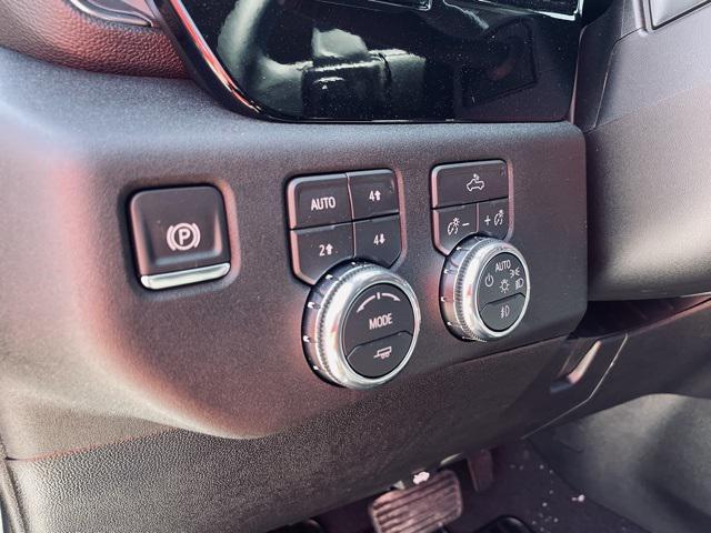 new 2026 GMC Sierra 1500 car, priced at $53,175