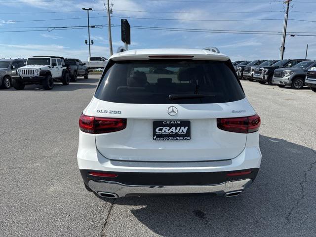 used 2021 Mercedes-Benz GLB 250 car, priced at $30,320
