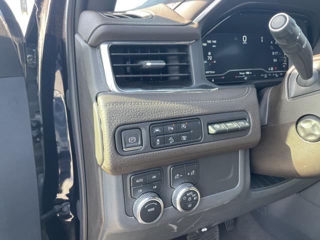 used 2023 GMC Yukon car, priced at $63,371