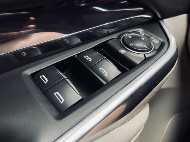 used 2021 Cadillac XT4 car, priced at $23,500