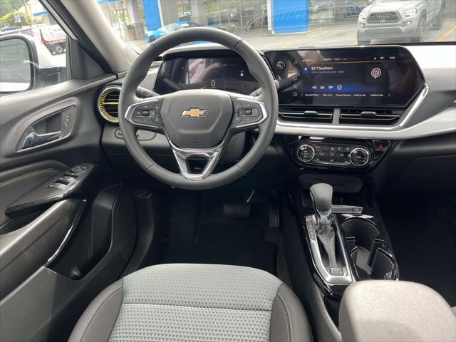 new 2025 Chevrolet Trax car, priced at $23,956