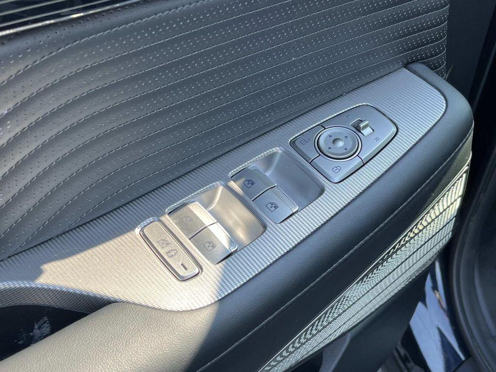 used 2024 Hyundai Palisade car, priced at $38,490