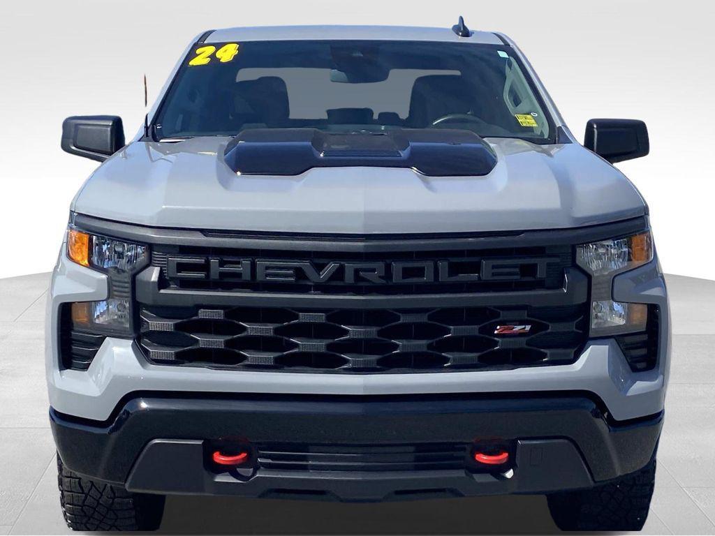 used 2024 Chevrolet Silverado 1500 car, priced at $38,290