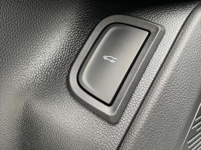 new 2026 Chevrolet Equinox car, priced at $32,990