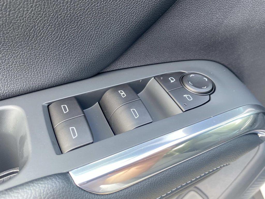 new 2026 Chevrolet Traverse car, priced at $42,258